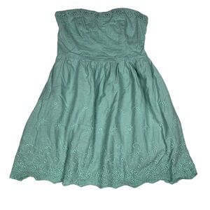 💎5/$25💎 Irene’s story eyelet  dress